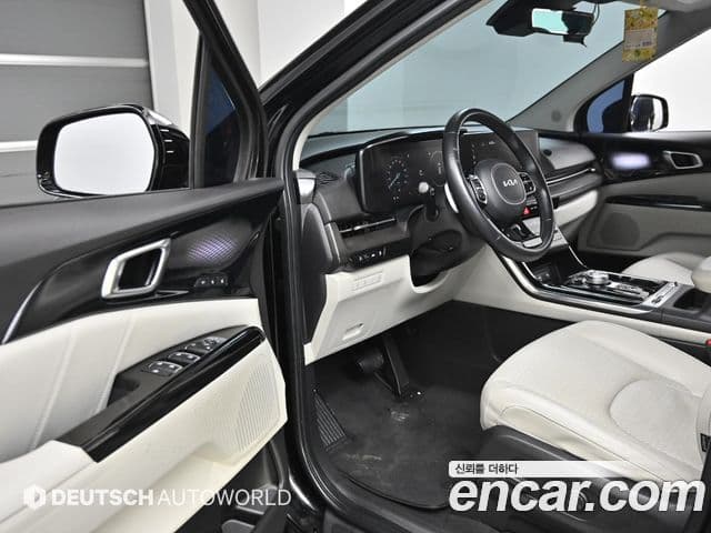 Kia Carnival 2022 — Фото 10/20