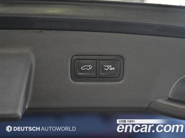 Kia Carnival 2022 — Фото 19/20