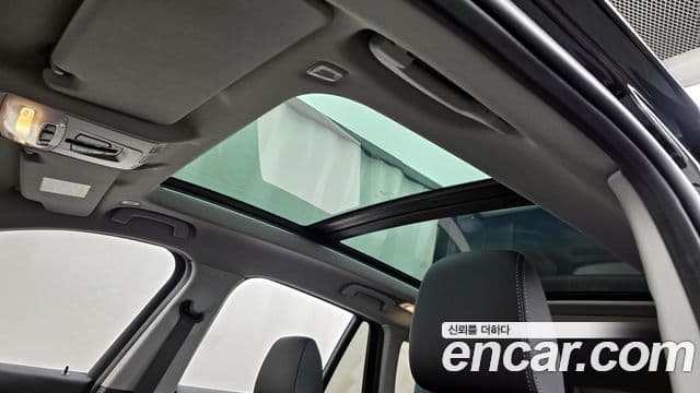 BMW X1 2021 — ფოტო 17/20