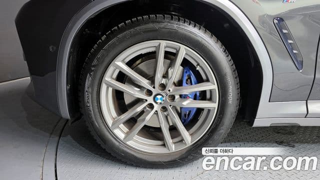 BMW X4 2021 — ფოტო 5/20