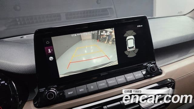 Kia Seltos 2021 — ფოტო 14/20