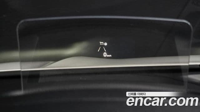 Kia Seltos 2021 — ფოტო 18/20