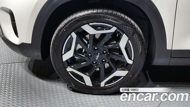 Kia Seltos 2025 — Şəkil 5/20