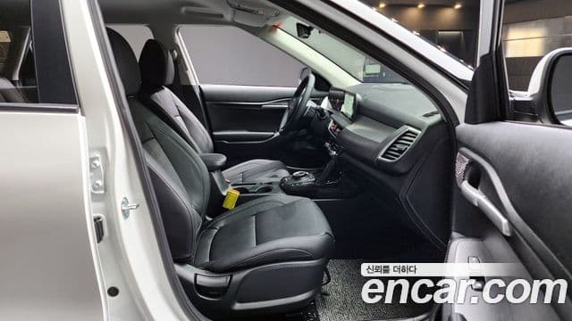 Kia Seltos 2025 — Şəkil 10/20