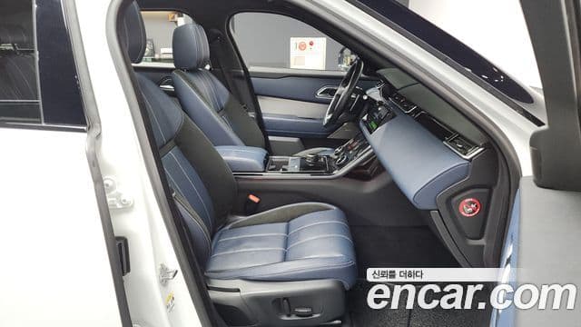 Land Rover Range Rover Velar 2019 — ფოტო 11/20