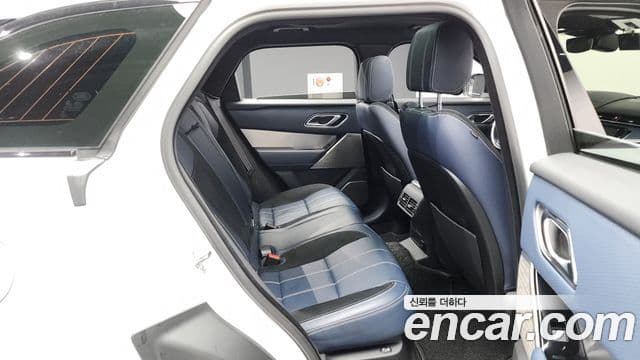 Land Rover Range Rover Velar 2019 — ფოტო 12/20