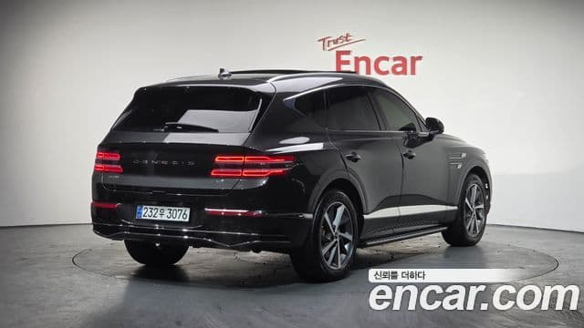 Genesis GV80 2023 — ფოტო 2/20