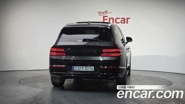 Genesis GV80 2023 — ფოტო 4/20