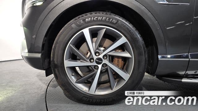 Genesis GV80 2023 — ფოტო 5/20