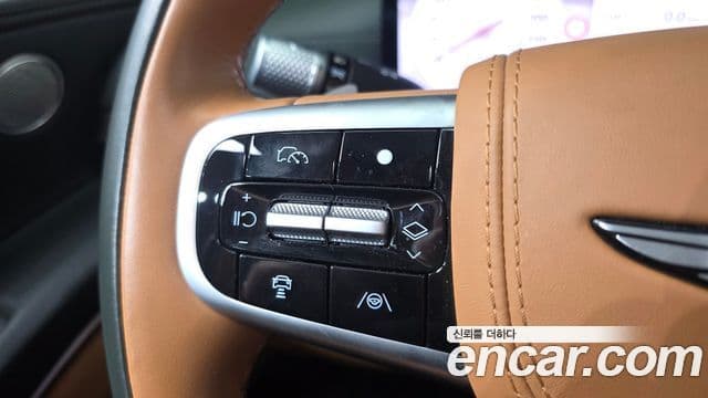 Genesis GV80 2023 — ფოტო 19/20
