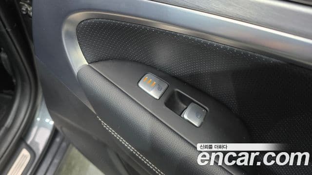 Genesis G70 2018 — Şəkil 18/20