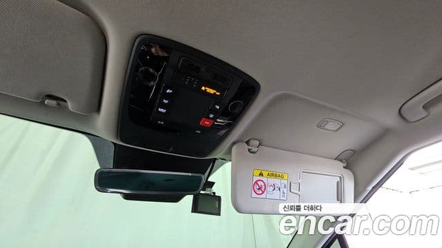 Kia Carnival 2024 — Şəkil 10/20