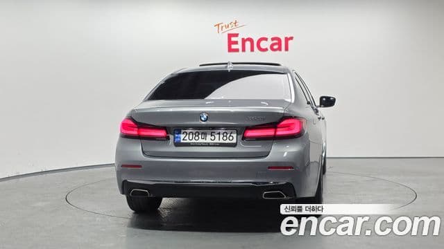 BMW 5 Series 2023 — Şəkil 4/20