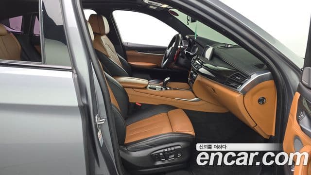 BMW X6 2018 — Photo 20/20