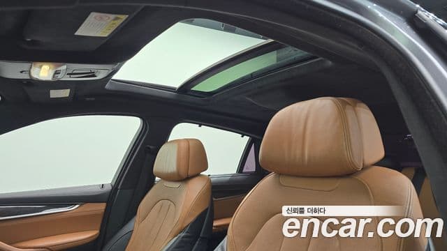 BMW X6 2018 — Photo 4/20