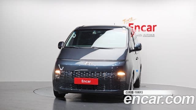 Hyundai Staria 2022 — Şəkil 3/20