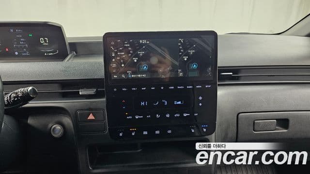 Hyundai Staria 2022 — Şəkil 16/20