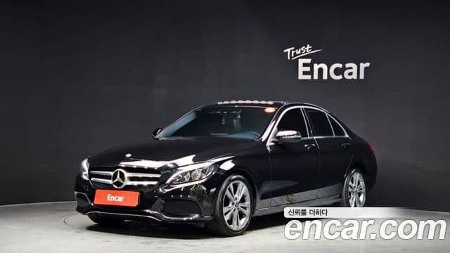 Mercedes-Benz C-Class 2018 — Şəkil 2/20