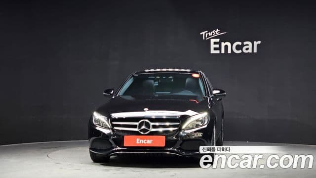 Mercedes-Benz C-Class 2018 — Şəkil 20/20