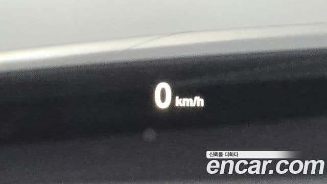 Mini Cooper S 2019 — ფოტო 18/20