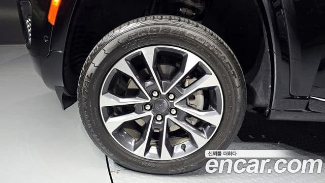 Jeep Grand Cherokee 2021 — фото 5 из 20