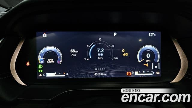 Jeep Grand Cherokee 2021 — Şəkil 8/20