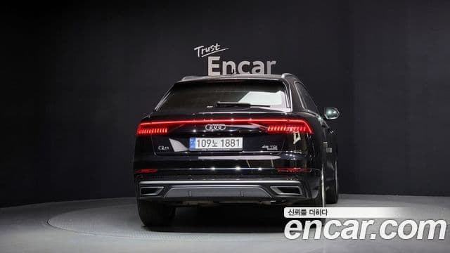 Audi Q7 2021 — фото 3 из 20