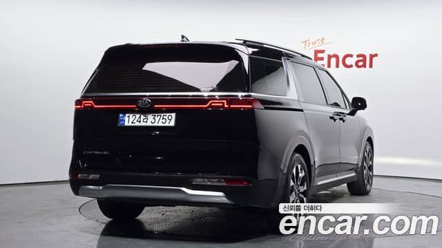 Kia Carnival 2020 — Фото 2/20