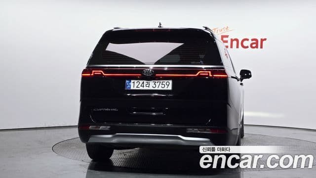 Kia Carnival 2020 — Фото 4/20