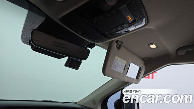 Kia Carnival 2020 — Фото 19/20