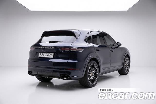 Porsche Cayenne 2019 — Şəkil 8/20