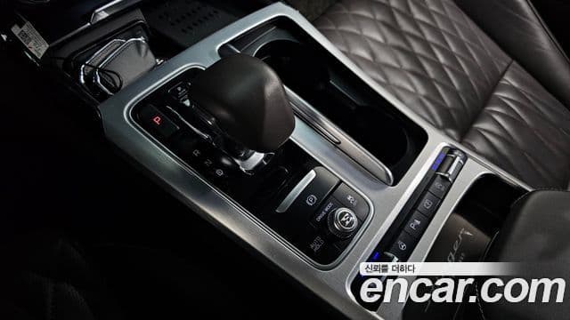 Kia Stinger 2020 — Фото 9/20