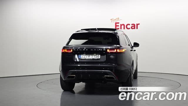 Land Rover Range Rover Velar 2023 — фото 4 из 20