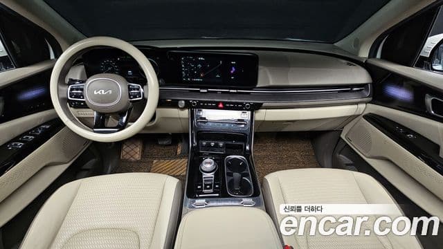 Kia Carnival 2023 — Photo 5/20