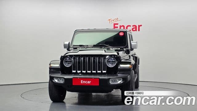 Jeep Wrangler 2021 — ფოტო 3/20