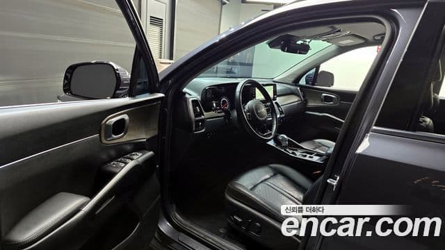 Kia Sorento 2021 — Фото 10/20