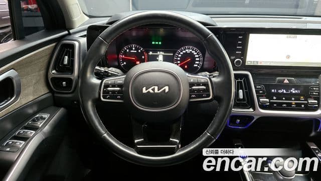 Kia Sorento 2021 — Фото 13/20