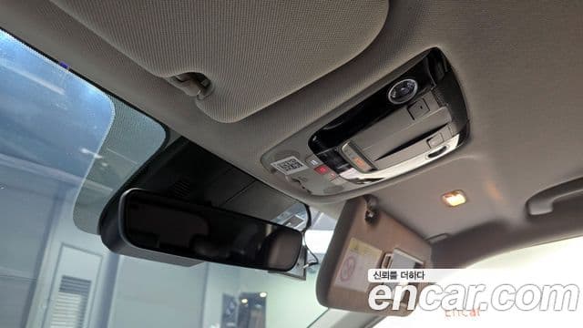 Kia Sorento 2021 — Фото 17/20