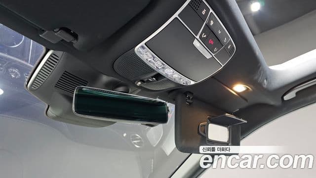 Mercedes-Benz S-Class 2018 — Şəkil 15/20