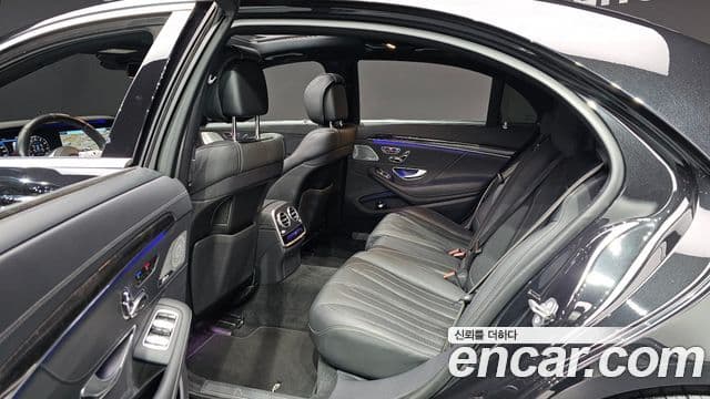 Mercedes-Benz S-Class 2018 — Şəkil 17/20