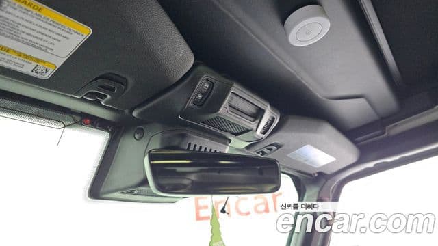 Jeep Wrangler 2024 — ფოტო 19/20