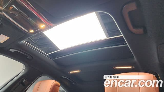 Mercedes-Benz S-Class 2022 — ფოტო 19/20