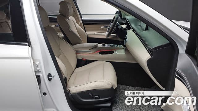 Genesis GV70 2024 — Photo 14/20