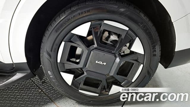 Kia Carnival 2024 — Şəkil 5/20