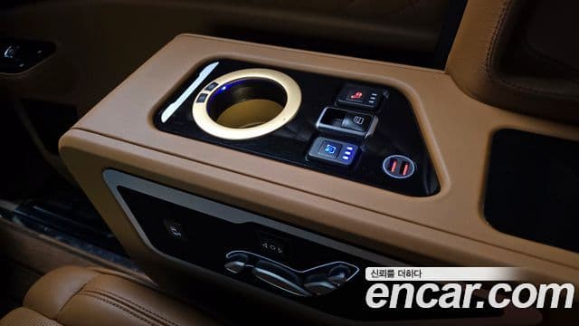 Kia Carnival 2021 — Şəkil 18/20