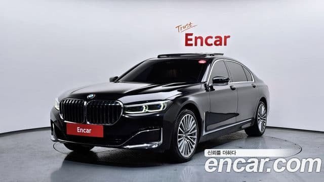 BMW 7 Series 2021 — Photo 14/20
