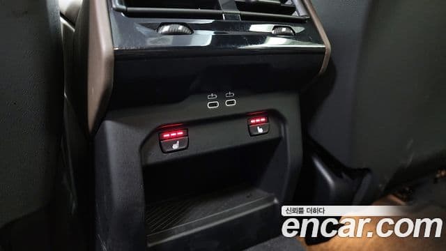 BMW 5 Series 2025 — ფოტო 19/20