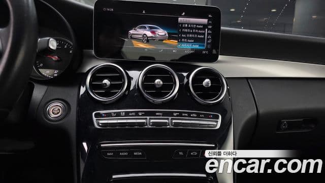 Mercedes-Benz C-Class 2019 — Şəkil 14/20