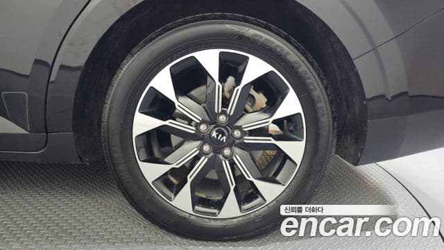 Kia Carnival 2021 — Şəkil 5/20