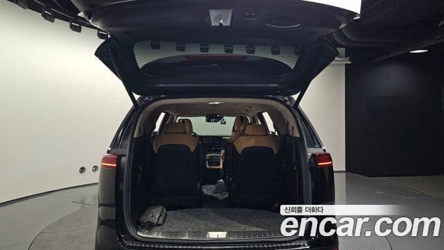 Kia Carnival 2021 — Şəkil 20/20